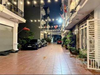 Bán nhà lạc trung 38m 5 tầng thang máy 9.3tỷ  nhà đẹp  ở ngay