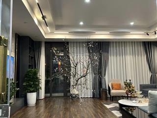 Bán nhà trương định 100m  4 tầng  mt 6.8m  view hồ  ô tô tránh  21tỷ