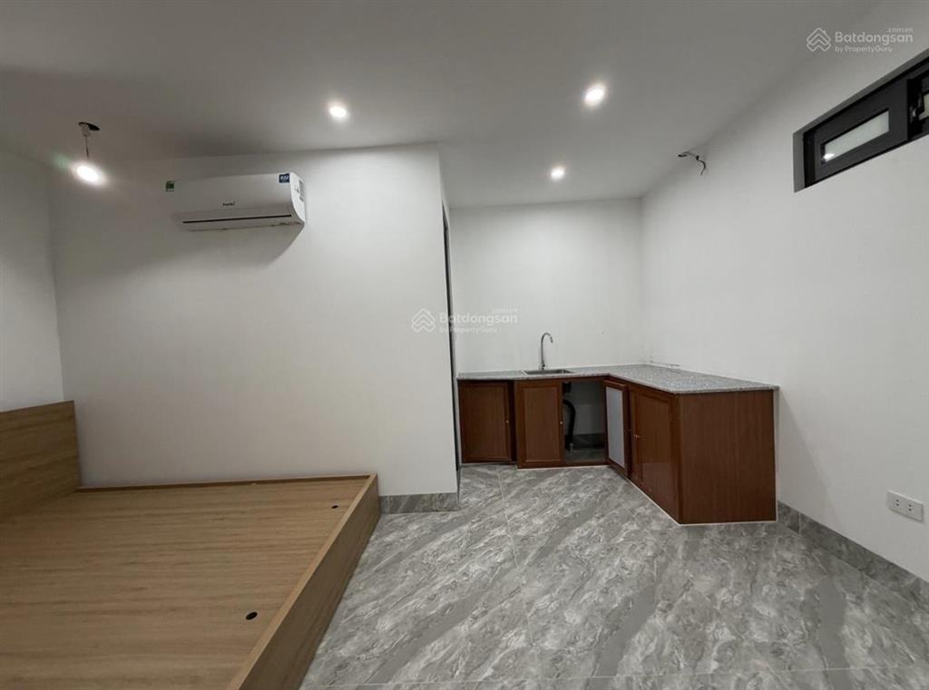 Bán nhà kim ngưu 128m 7 tầng mt 6,2m 17 phòng chdv thang máy ô tô vào nhà 30 tỷ