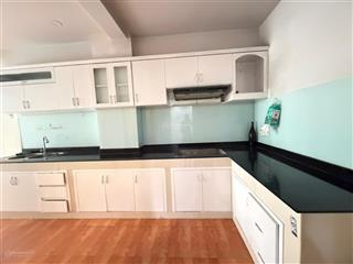 Cần bán gấp căn hộ mỹ thuận phường 16, q8 dt 107m2, 2 phòng ngủ, 2wc, giá bán 3.3 tỷ sổ hồng