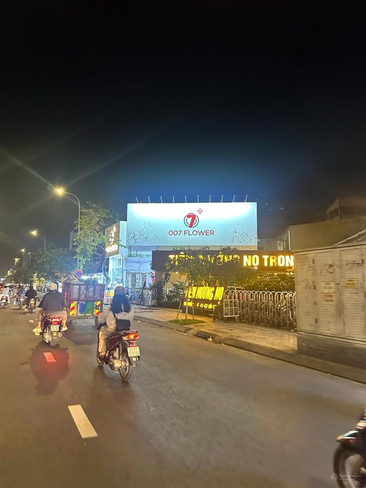 Giảm 3 tỷ  mt nguyễn thái sơn  bệnh viện 175