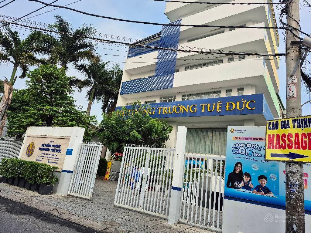 Bán nhà cấp 4, gác lửng mặt tiền đường tân thới nhất rộng 10m, oto vi vu  86m2, ngang 5m.