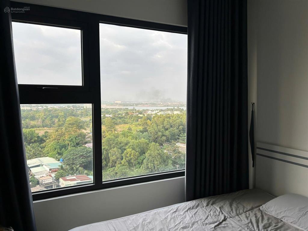 Chính chủ bán căn góc the beverly solari, 2pn + 69m2, tòa bs9, full nội thất | giá 3,9 tỷ