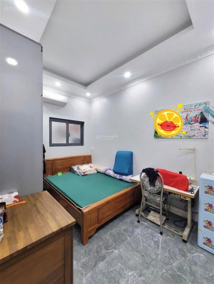 Chú tám cần bán gấp nhà sát bên chợ phú lợi 2, 5x20, đang cho thuê 20tr/tháng, 780 triệu