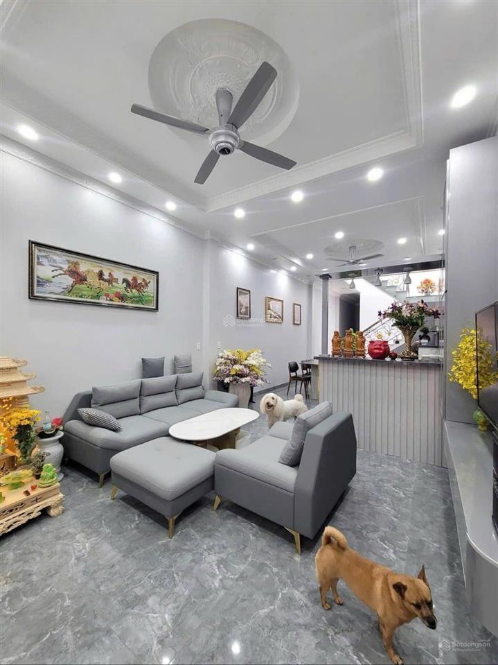 Chú tám cần bán gấp nhà sát bên chợ phú lợi 2, 5x20, đang cho thuê 20tr/tháng, 780 triệu