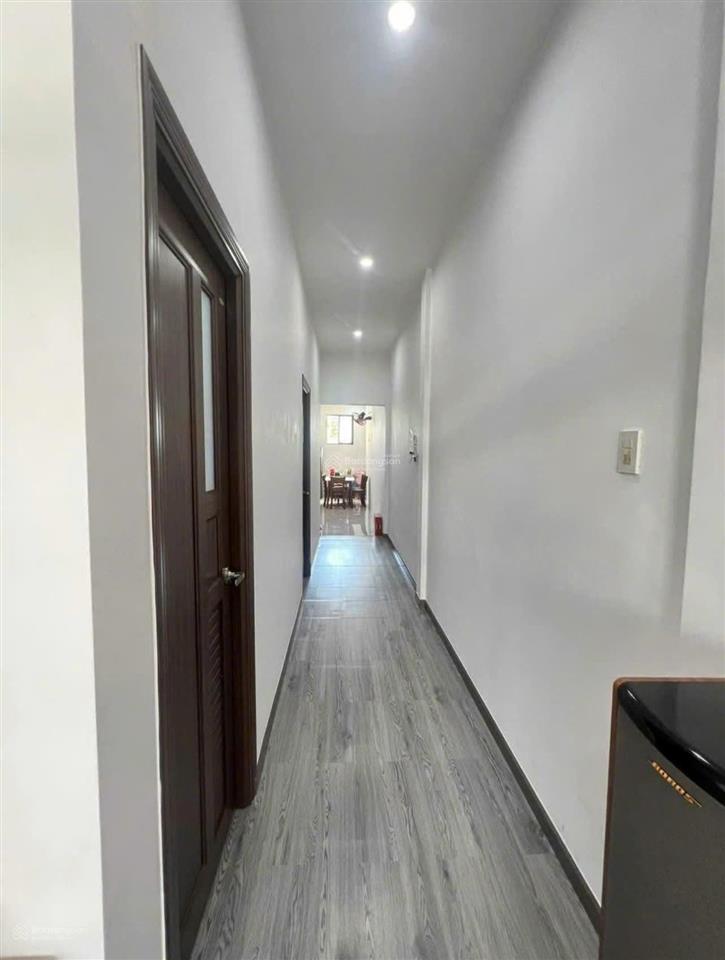 Chính chủ cần bán gấp nhà ở chợ tân mỹ,đang cho thuê 15tr/tháng, giá bán 880tr