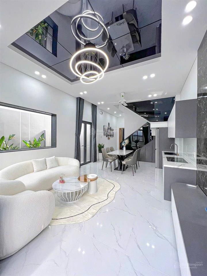 Chính chủ bán gấp nhà ngay chợ phú lạc, thuận tiện kinh doanh mua bán. giá bán 850 triệu