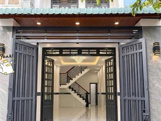 Kẹt tiền bán nhà gần bệnh viện xuyên á, 4mx16m, giá 750 triệu