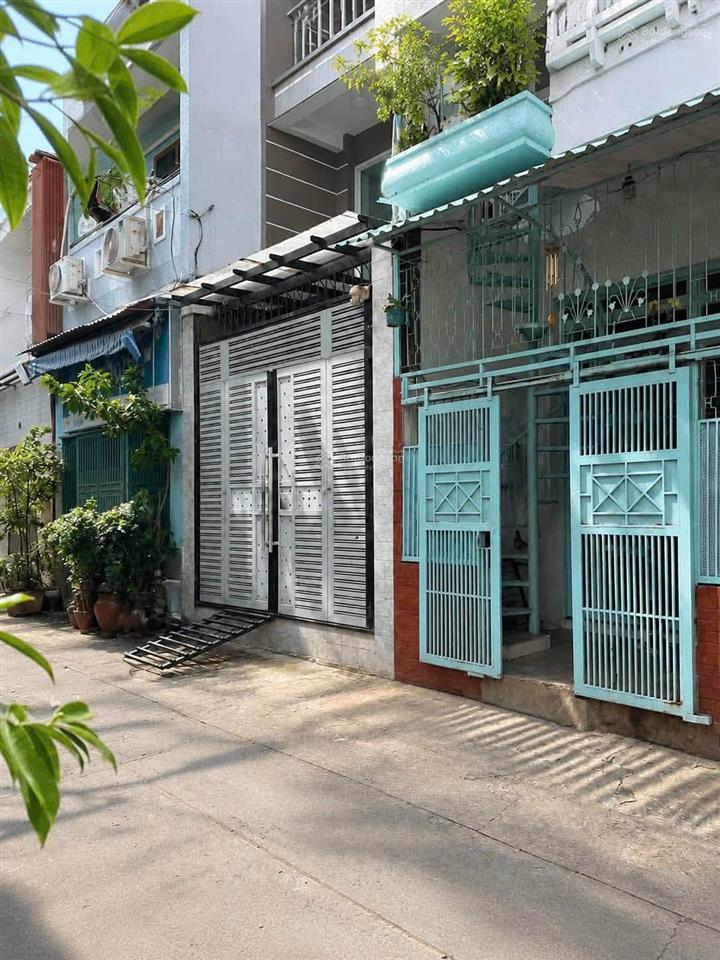 Ngân hàng thanh lý nhà gần chợ hóc môn, 80m2