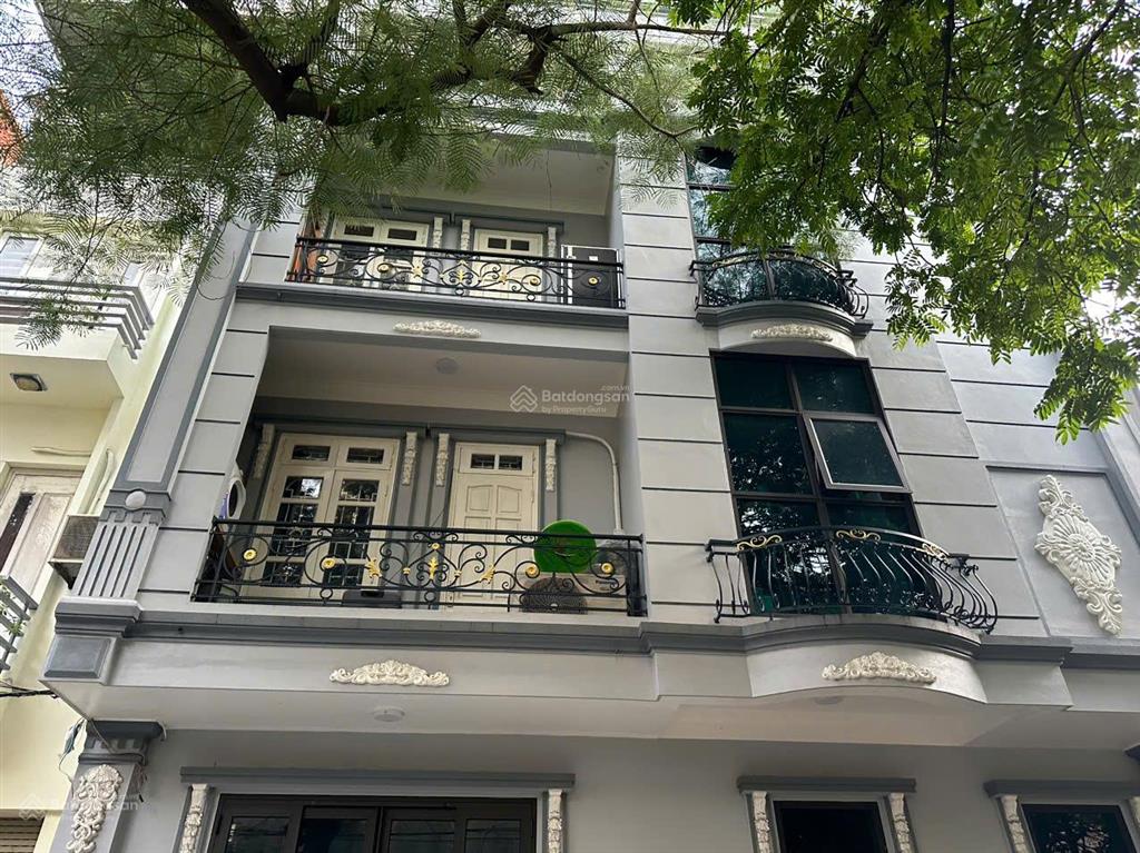Bán nhà phố ông ích khiêm  ba đình  75m2  6.8 m mặt tiền  5 tầng  ô tô  kinh doanh  32 tỷ