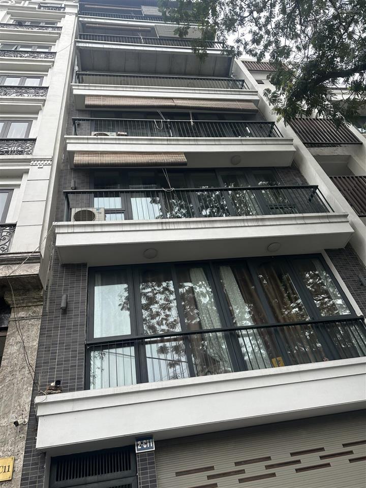 Bán nhà phố mai anh tuấn  3 bước hồ hoàng cầu  55m2  4.5m mặt tiền  6 tầng ô tô tránh  23.5tỷ