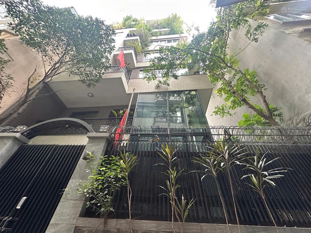 67 tỷ!!! 120m2  7m mặt tiền  gara ô tô  bán nhà phố quảng khánh  view hồ tây gần nhà hát opera