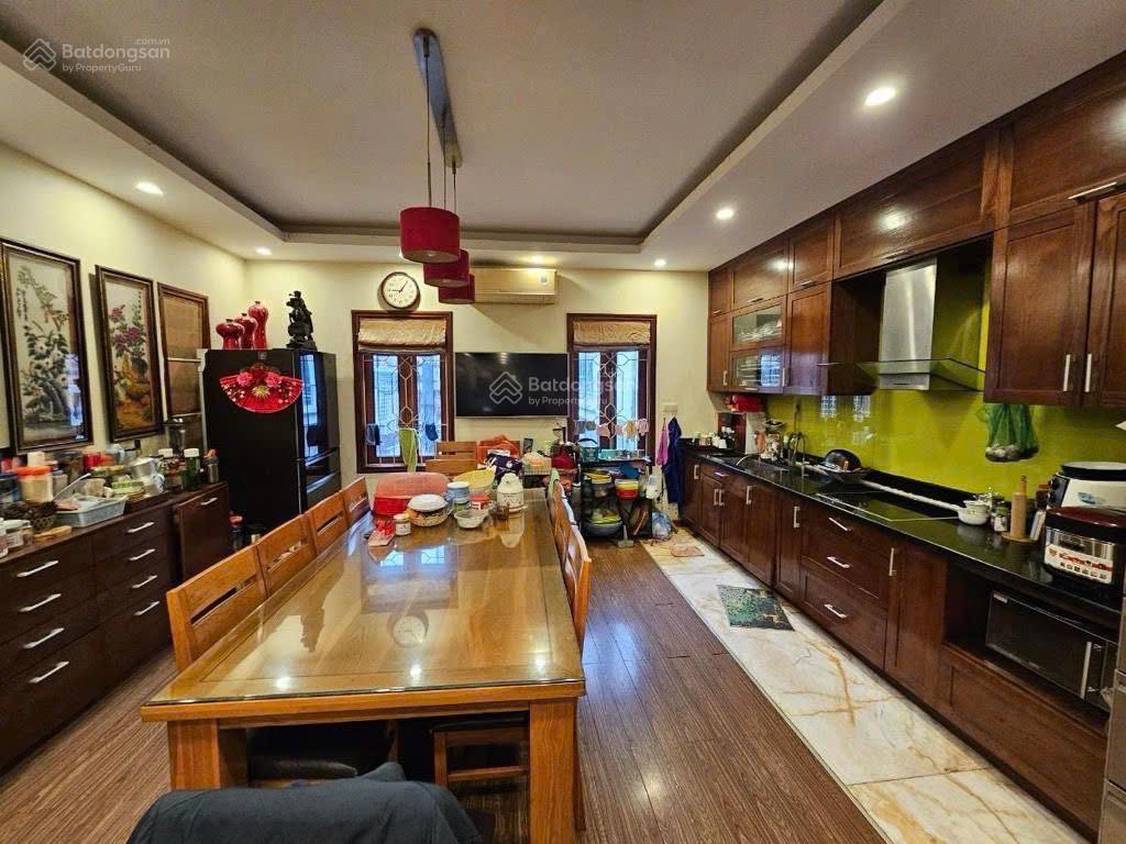 80m2  5m mặt tiền  bán nhà ngõ 84 ngọc khánh sát vinhomes gallery giảng võ  5 tầng ô tô  33 tỷ