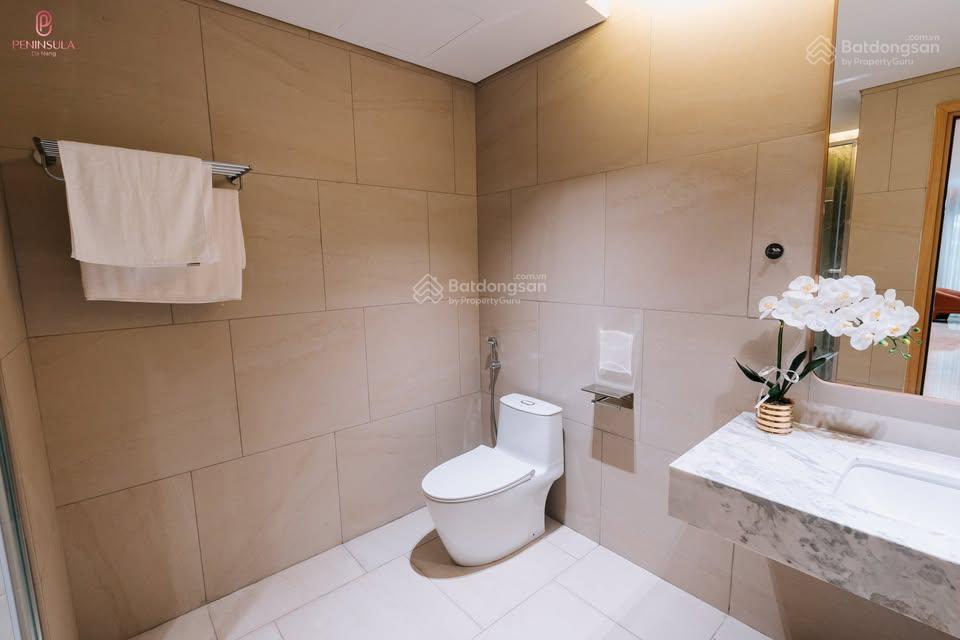 Hot. chỉ 2tỷx. sở hữu ngay căn 1pn  dt 48m2 view biển mỹ khê + sơn trà tòa căn hộ peninsula