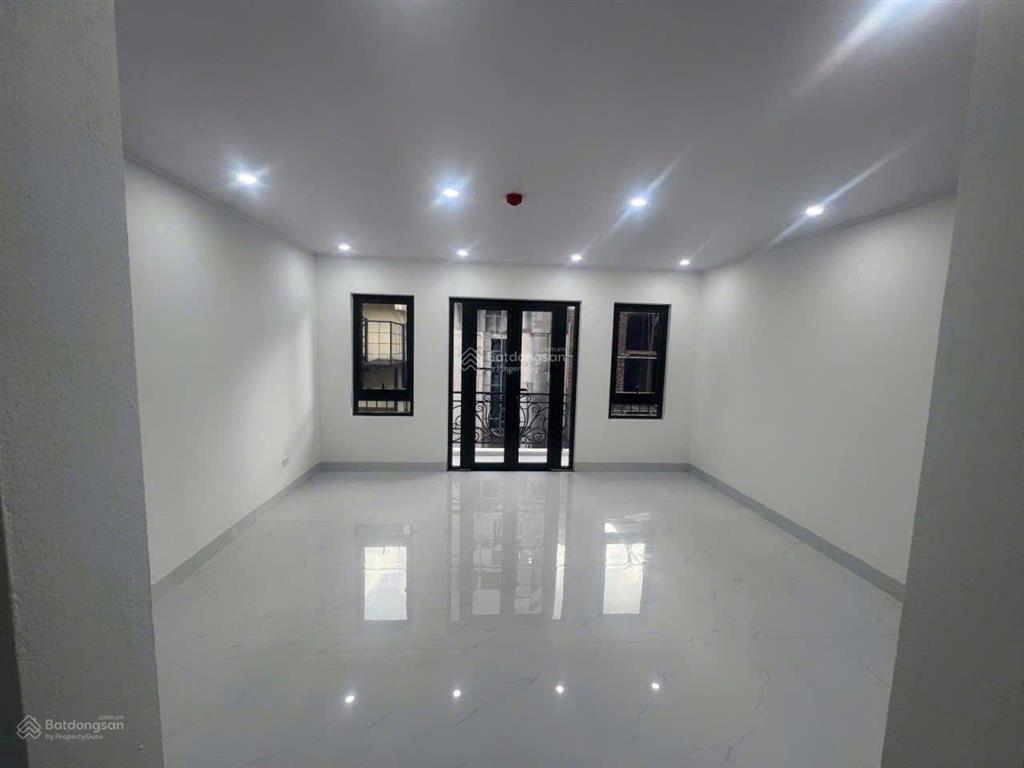Cho thuê nhà riêng 25 triệu, 55m2, 6pn, 5wc tại nguyễn thị định, p trung hòa, q.cầu giấy