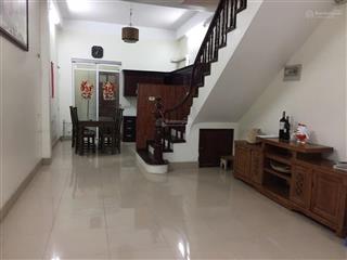 Cho thuê gấp nhà riêng 45m2, 20 triệu, 6pn, 4wc tại nghĩa đô, cầu giấy, hà nội