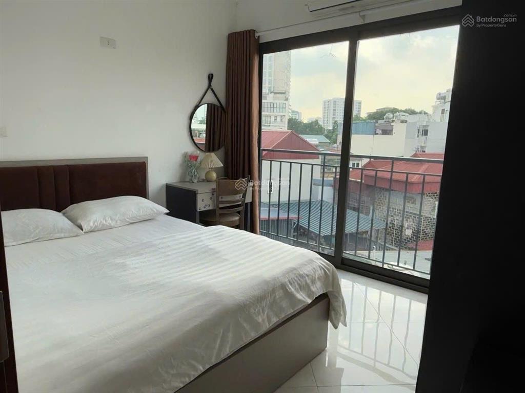 Cho thuê gấp chdv 1n1k tại đội cấn, full nội thất, 30m ra đường lớn, khu dân cư yên tĩnh