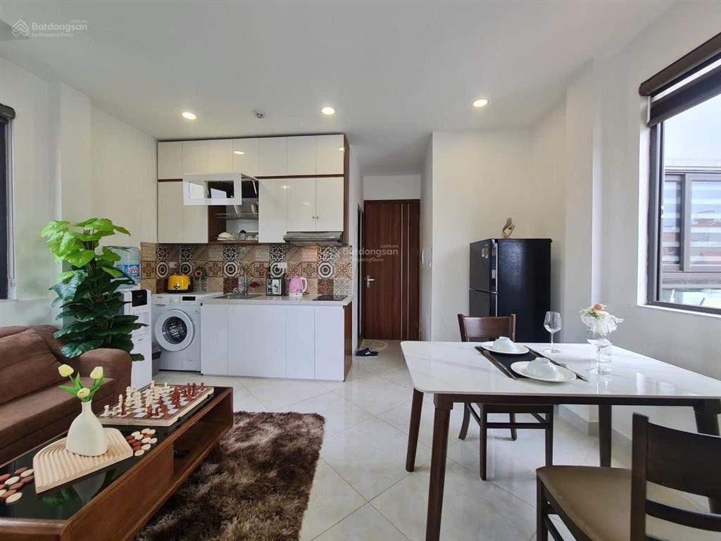 Cho thuê gấp chdv 1n1k tại đội cấn, full nội thất, 30m ra đường lớn, khu dân cư yên tĩnh