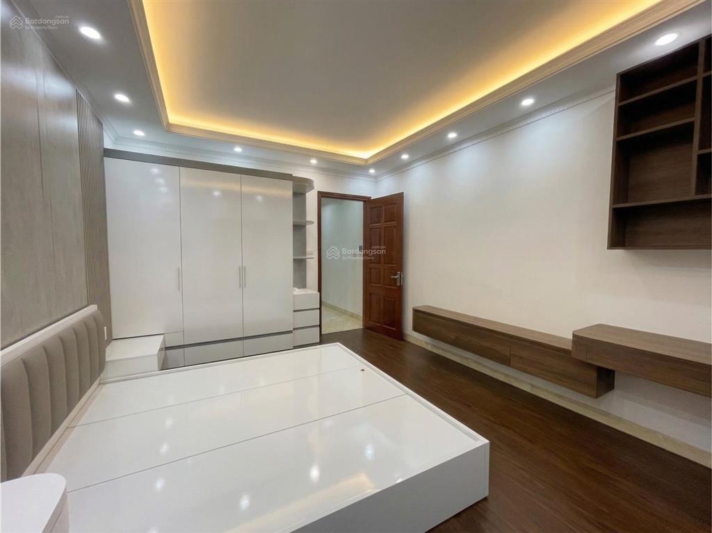 Chính chủ cần bán nhà thượng thanh 56m², 4 tầng , full nội thất, ô tô đỗ cửa