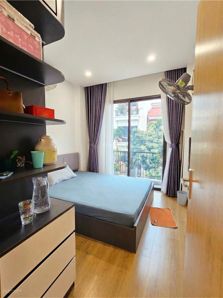 Nhà đẹp vũ xuân thiều , 5 tầng thang máy, full nội thất, ô tô tránh, vừa ở vừa kinh doanh