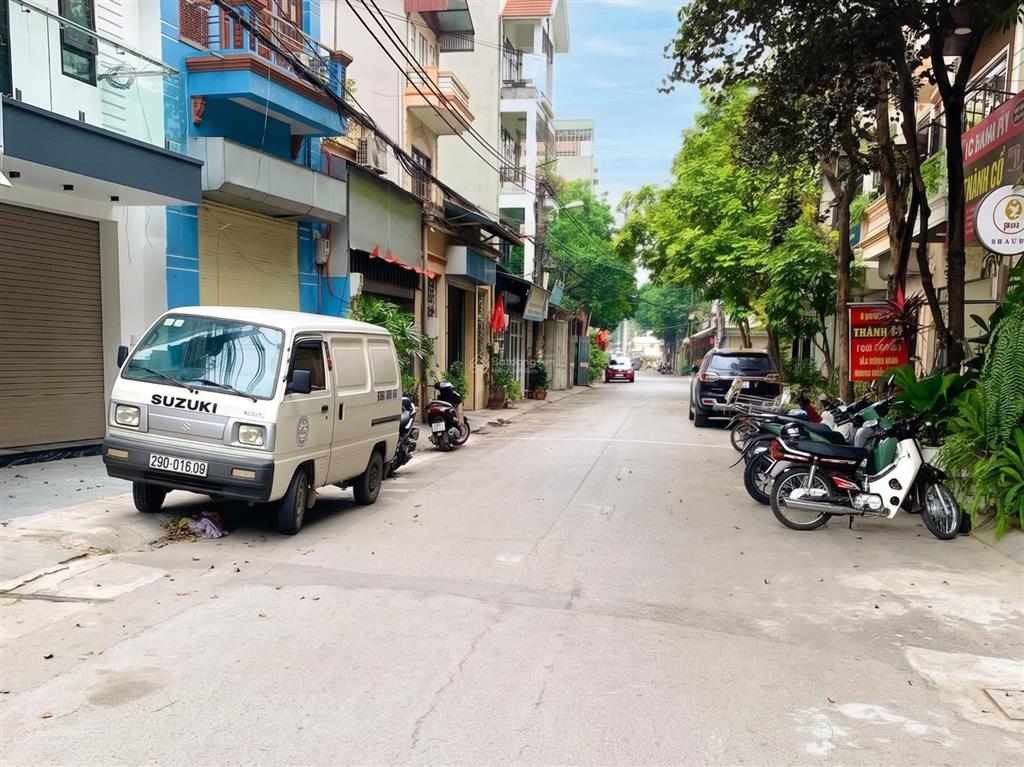 Chính chủ bán nhà thanh am long biên, vỉa hè kinh doanh, lô góc 3 thoáng, 5 tầng thang máy