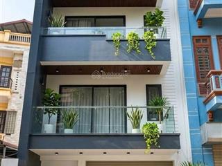 Chính chủ bán nhà thanh am long biên, vỉa hè kinh doanh, lô góc 3 thoáng, 5 tầng thang máy