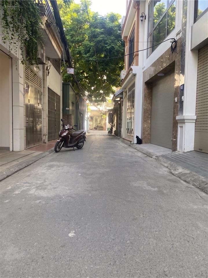 Nhà đẹp phúc đồng, 54m² 5 tầng dân xây, full nội thất xịn, ô tô ngủ trong nhà, gần aeon mall