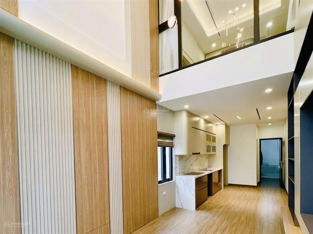 Siêu phẩm trung tâm tư đình, nhà đẹp xây mới 7 tầng thang máy, ô tô tránh, kinh doanh tốt