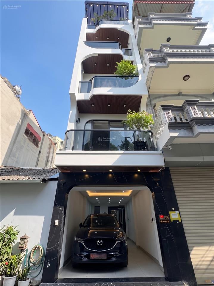 Nhà đẹp khu lý sơn long biên, 7 tầng thang máy, gara 2 ô tô, thiết kế đẳng cấp nội thất nhập khẩu