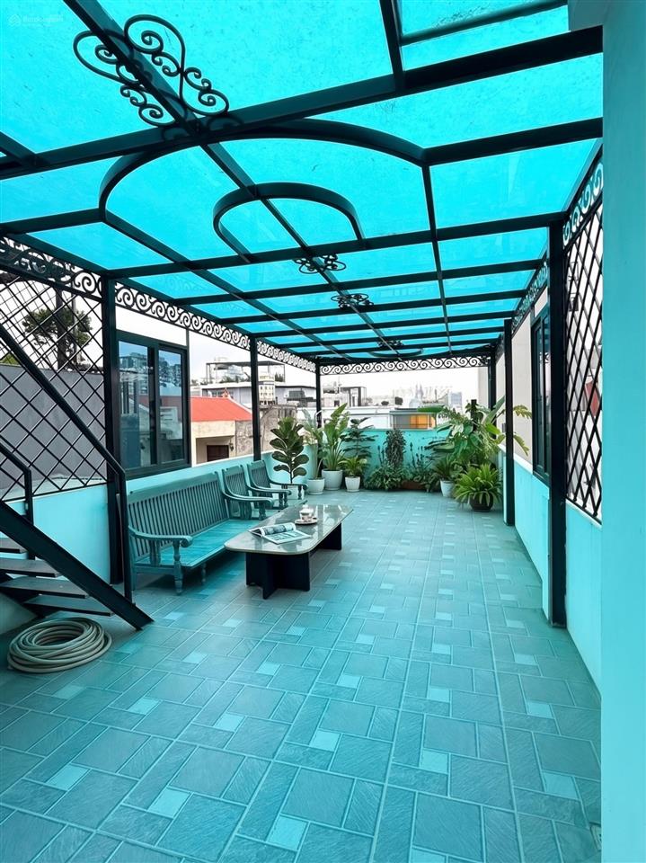Nhà đẹp nguyễn văn cừ long biên, gara ô tô 7 chỗ, full nội thất, gần cầu chương dương