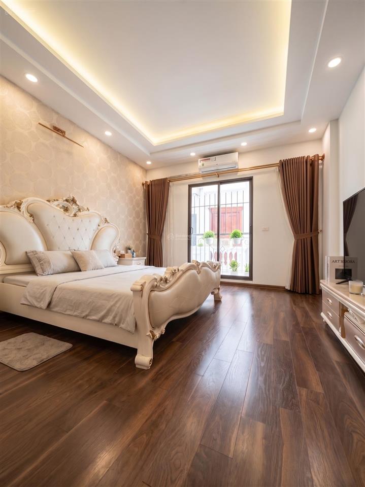 Hàng xóm aeon long biên, nhà 38m², 5 tầng, ô tô đỗ cửa, chủ cần bán gấp giá siêu hấp dẫn