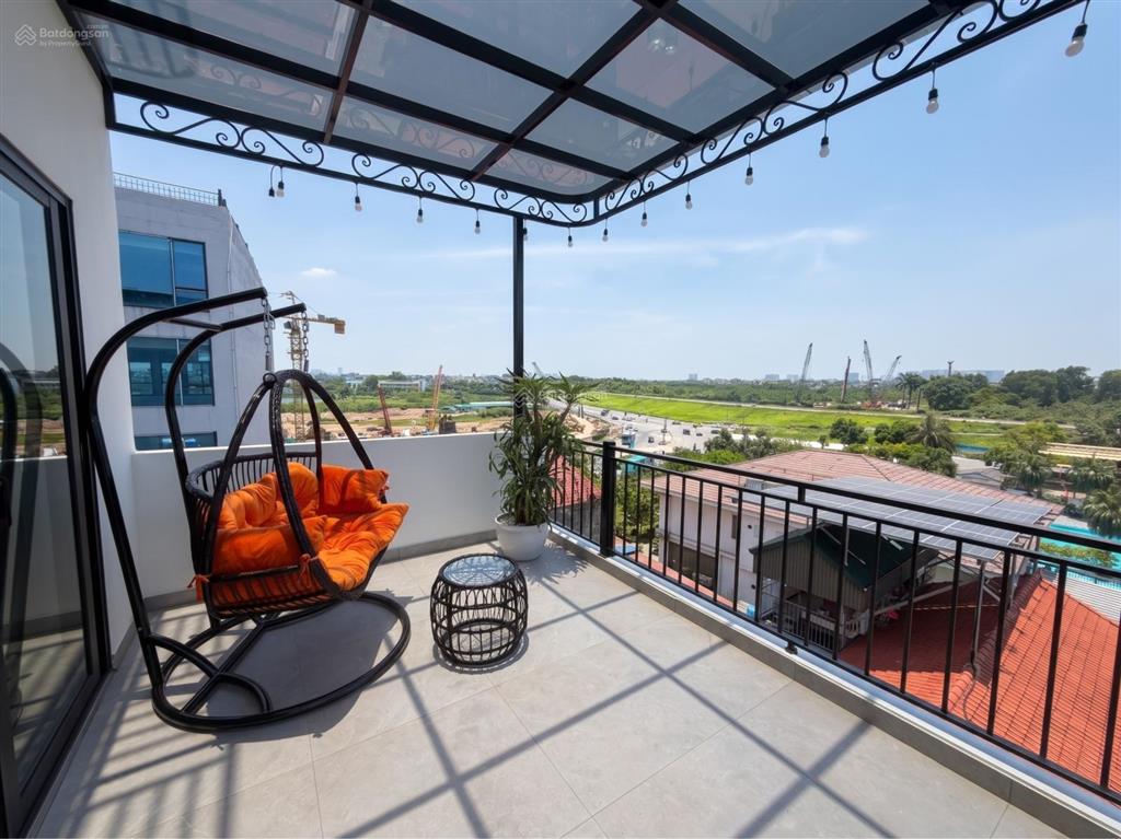 Tuyệt phẩm giới thượng lưu khu víp, 8 tầng thang máy, ngắm trọn sông hồng và những cây cầu đẹp nhất