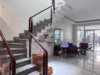 Bán nhanh nhà hoàng văn thụ, tân bình, 4,6m x 17m, 4 tầng, giá chỉ 9,45 tỷ