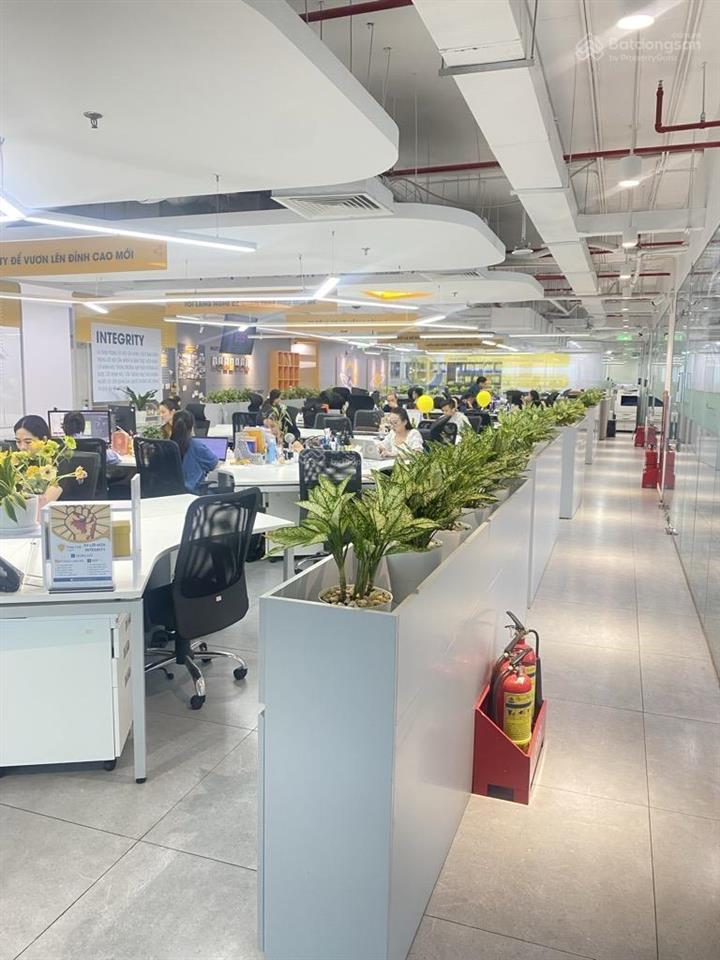 Mua bán sàn văn phòng dự án gold tower  thanh xuân  hà nội với dt 1700m2, giá chỉ 64 triệu/m2