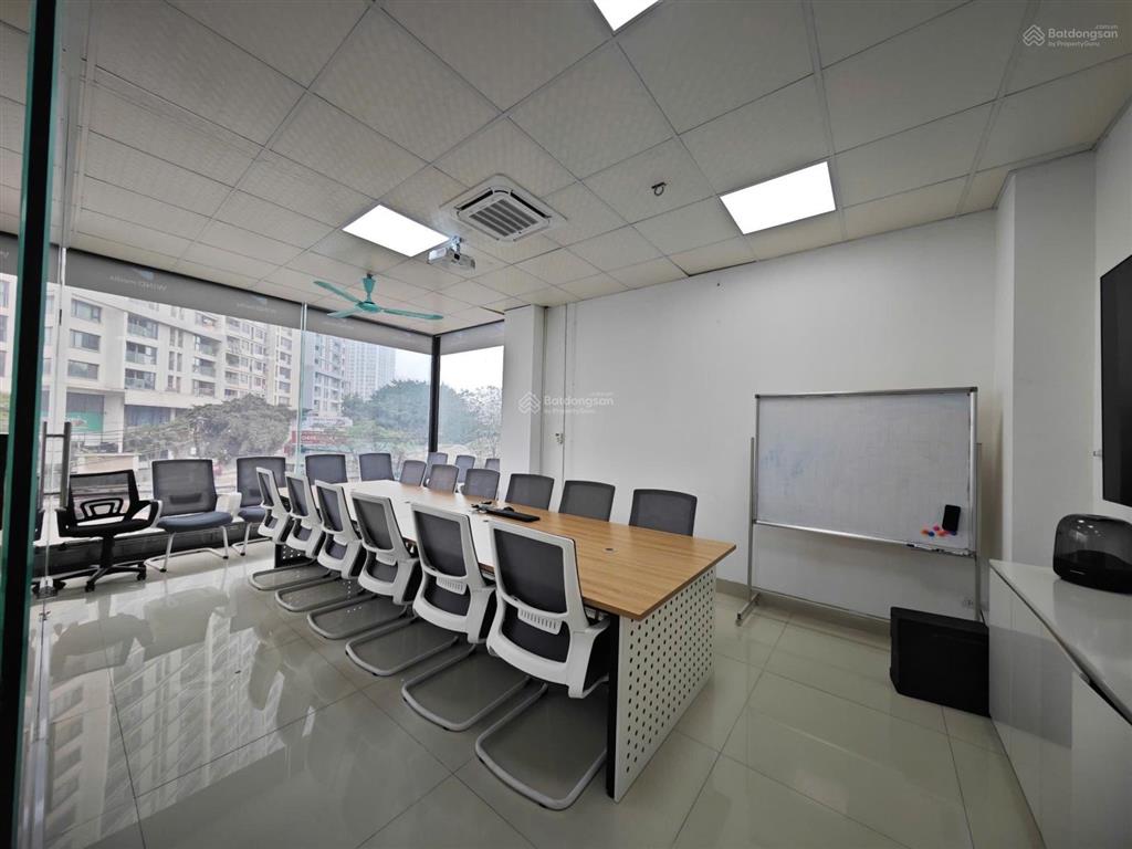 Cho thuê văn phòng 120m2 tại tòa tây hà building  đại mỗ  hà nội sẵn nội thất  giá 22tr/th