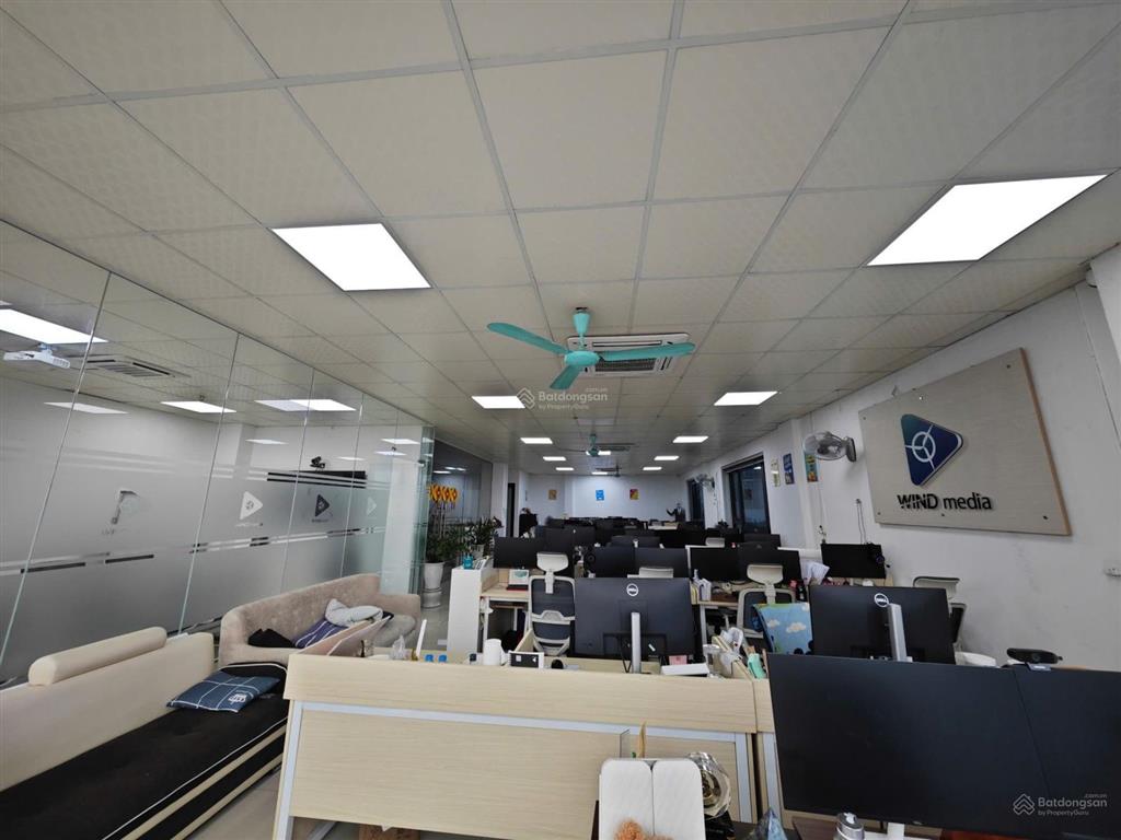 Cho thuê văn phòng 120m2 tại tòa tây hà building  đại mỗ  hà nội sẵn nội thất  giá 22tr/th