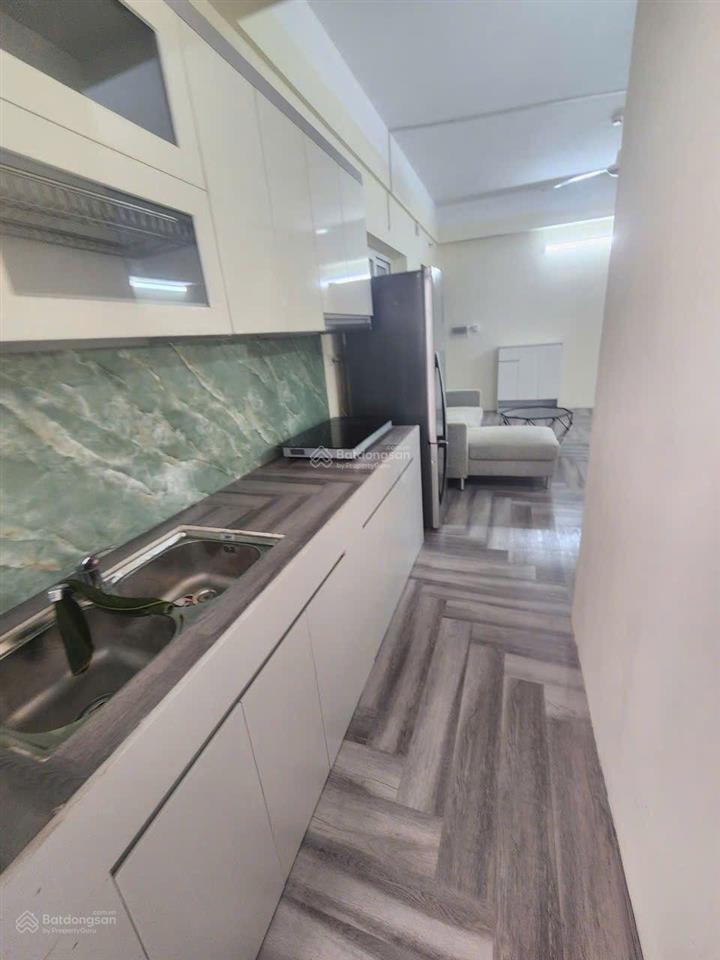 Bán căn hộ 100m2  3 phòng ngủ, 2 vệ sinh nguyễn chí thanh  đống đa  hà nội