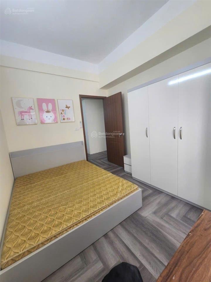 Bán căn hộ 100m2  3 phòng ngủ, 2 vệ sinh nguyễn chí thanh  đống đa  hà nội