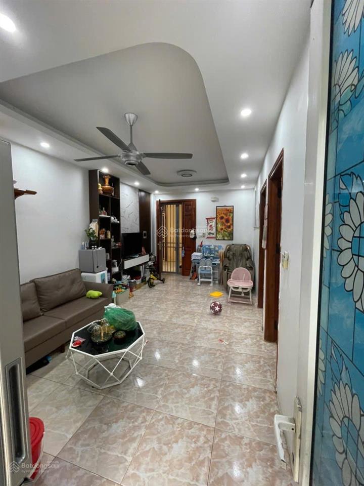 Cực hiếm bán căn hộ tập thể 212 căn hộ 2 phòng ngủ giá chỉ hơn 2 tỷ khu tập thể quân đội