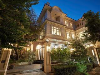 Siêu rẻ, đầu tư...! biệt thự phố hoàng quán chi  sát công viên  310m2 x 90 tỷ.