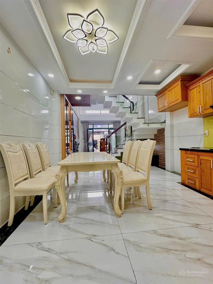 Hẻm oto 8m lê văn quới  4m x 18m  5 tầng btct  full nội thất