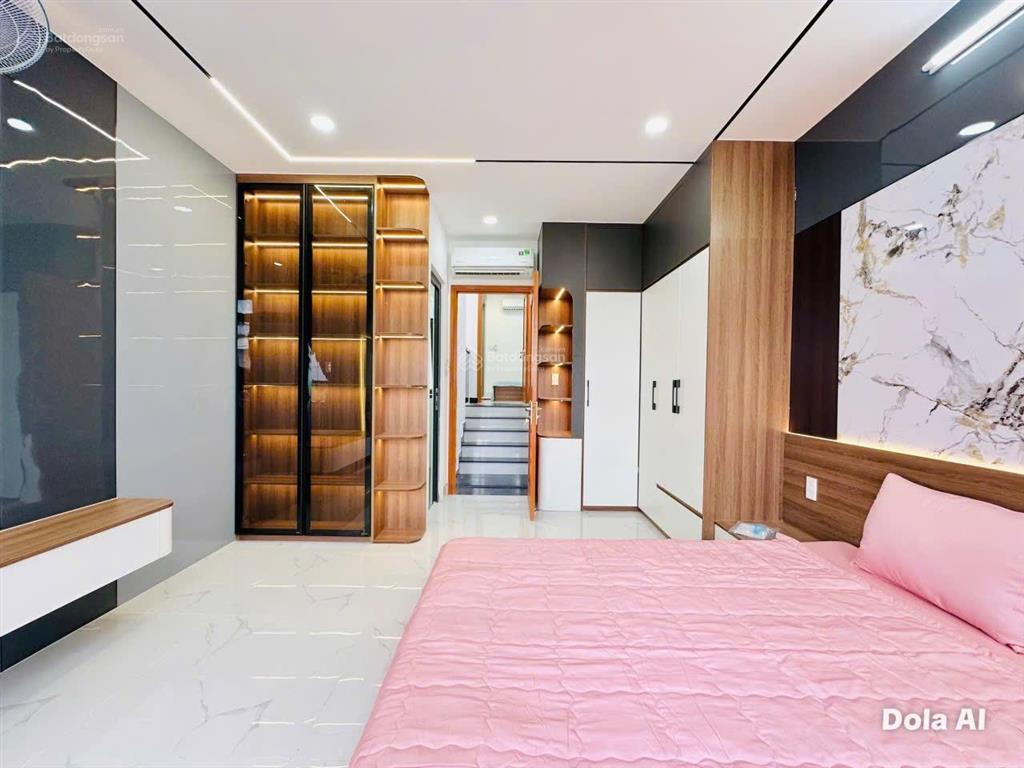 Nhà mới 5 tầng giáp tân phú  4m x 16m  full nội thất