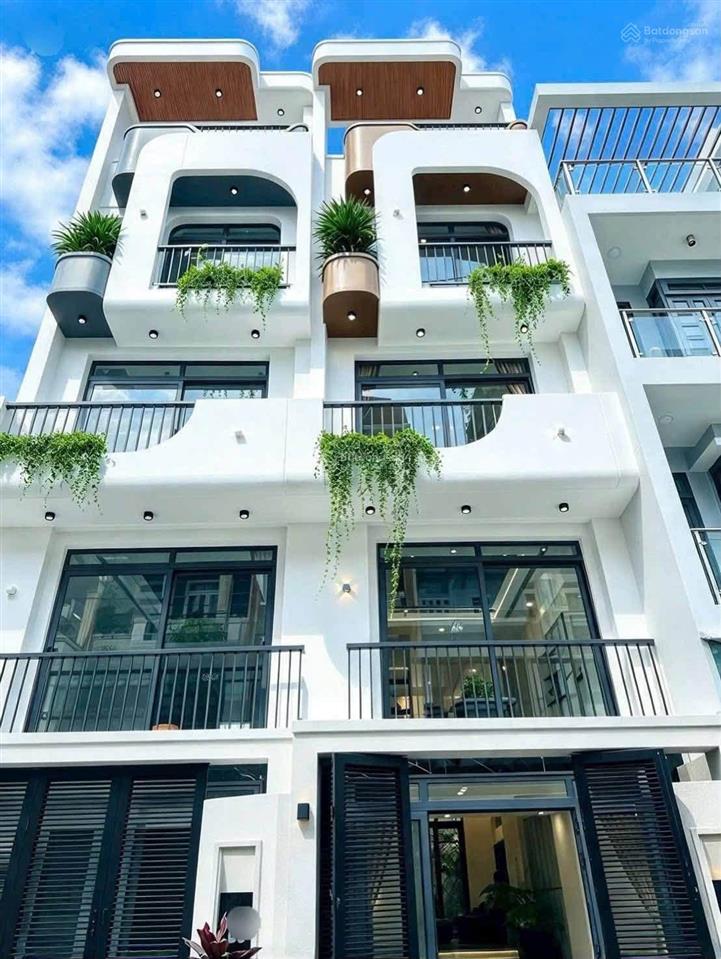 Đường 7m phan anh  tô hiệu  nhà xây mới 5 tấm lệch tầng lửng ngược  full nội thất
