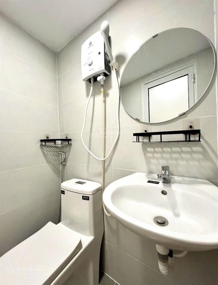 9tỷ90074m2mặt tiền đường số sát chợ tân mỹ chdv/35tr/1 tháng