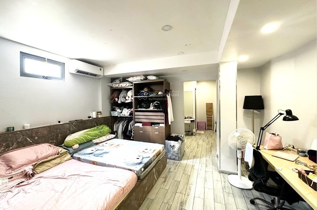 8 tỷ xíu 72m2 ngang 5m 3 tầng khánh hội, q4
