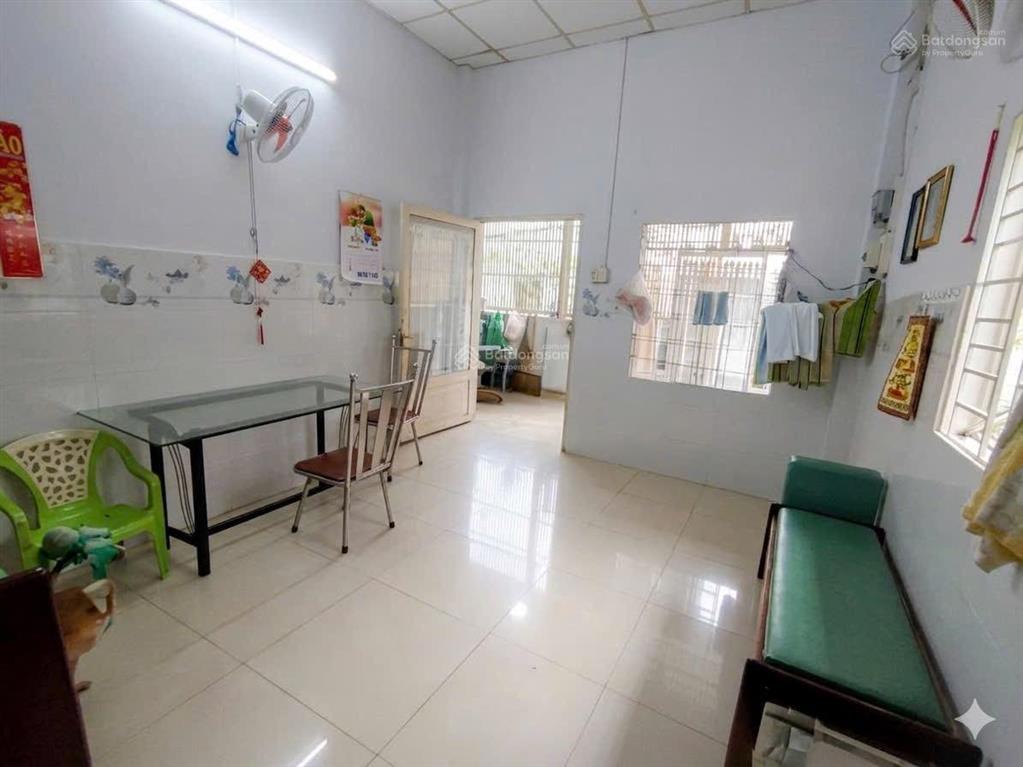 3 tỷ 800  66,4m2 ngang 5,5m  chủ gấp  tôn thất thuyết 1/ q4  hẻm thông