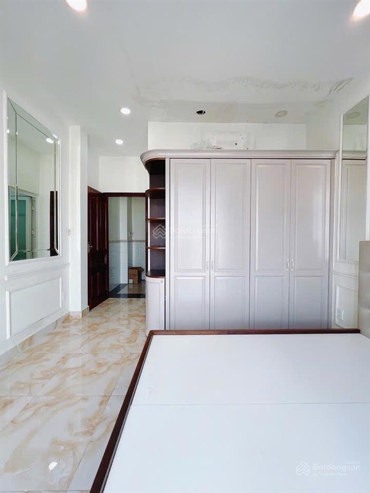 7tỷ5005 tầng ngang 6,5mnhà b60 nguyễn thần hiến q4dân cư hiện hữu