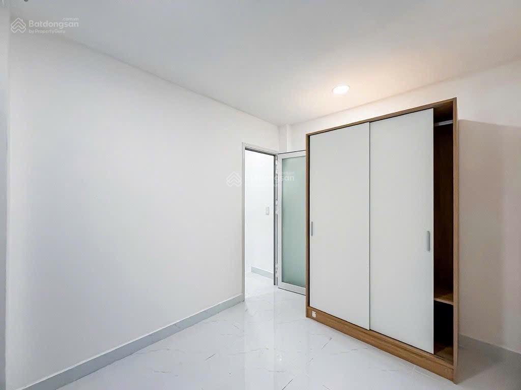7tỷ500nhà tôn thất thuyết q4 4.3x15m nở hậu thu nhập 30tr/th