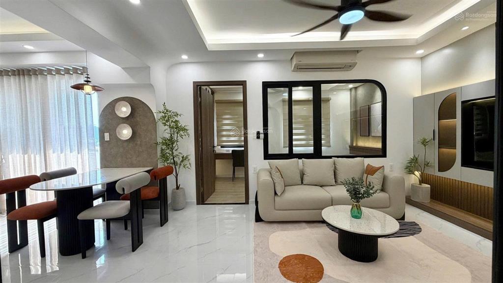 Cho thuê căn hộ chung cư phú mỹ hưng, cạnh sc vivocity, 80m2, 2pn,2wc, nhà đẹp lung linh vào ở ngay