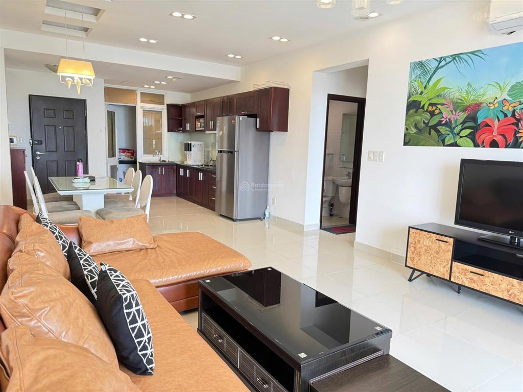 Cho thuê căn hộ chung cư phú mỹ hưng, gần trường nam sài gòn, 82m2, 2pn, view biệt thự nội thất đầy